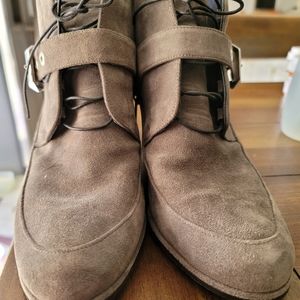 Stuart Weitzman grey booties